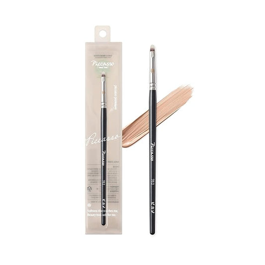 Piccasso 712 Concealer Brush – Precision Brush for Spot Coverage, Under Eye Concealer, and Lip Line Detailing, Ideal for Cream and Liquid Concealers, Korean Face Makeup Tool